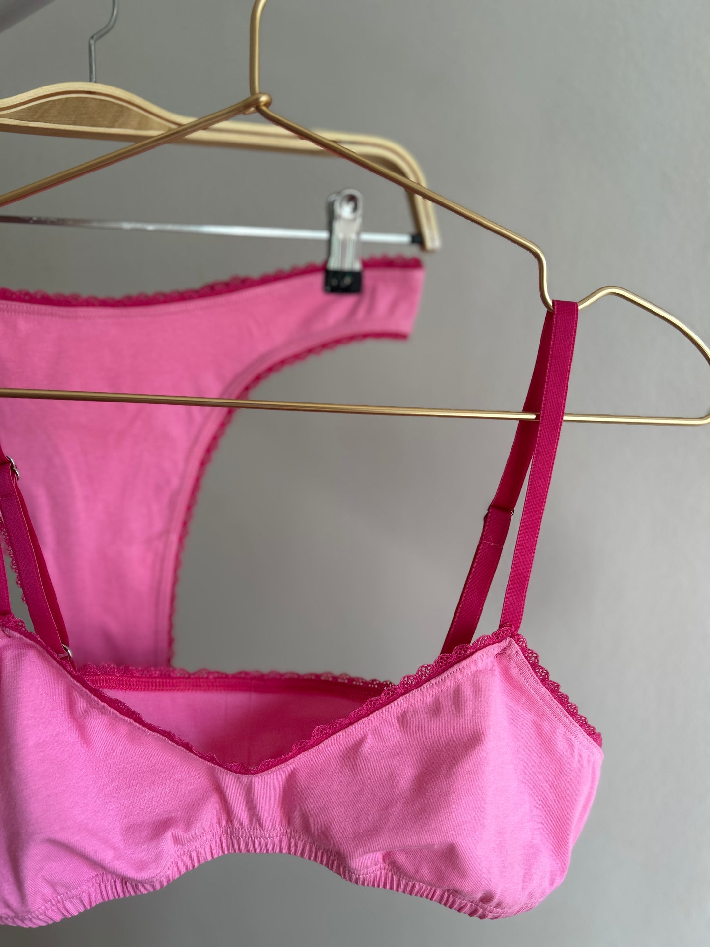 Top Soledad - rosa chicle