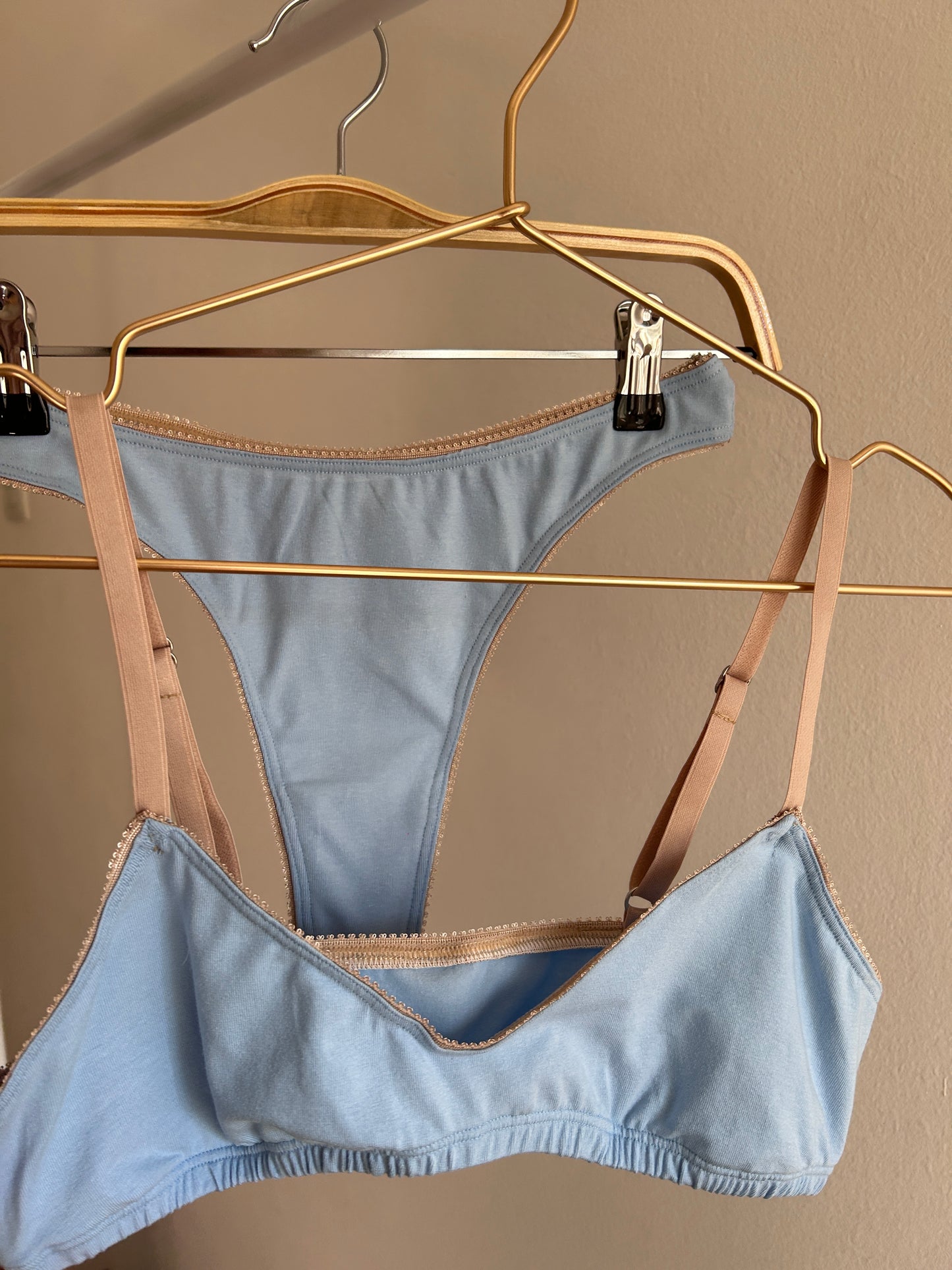 Top Soledad - celeste